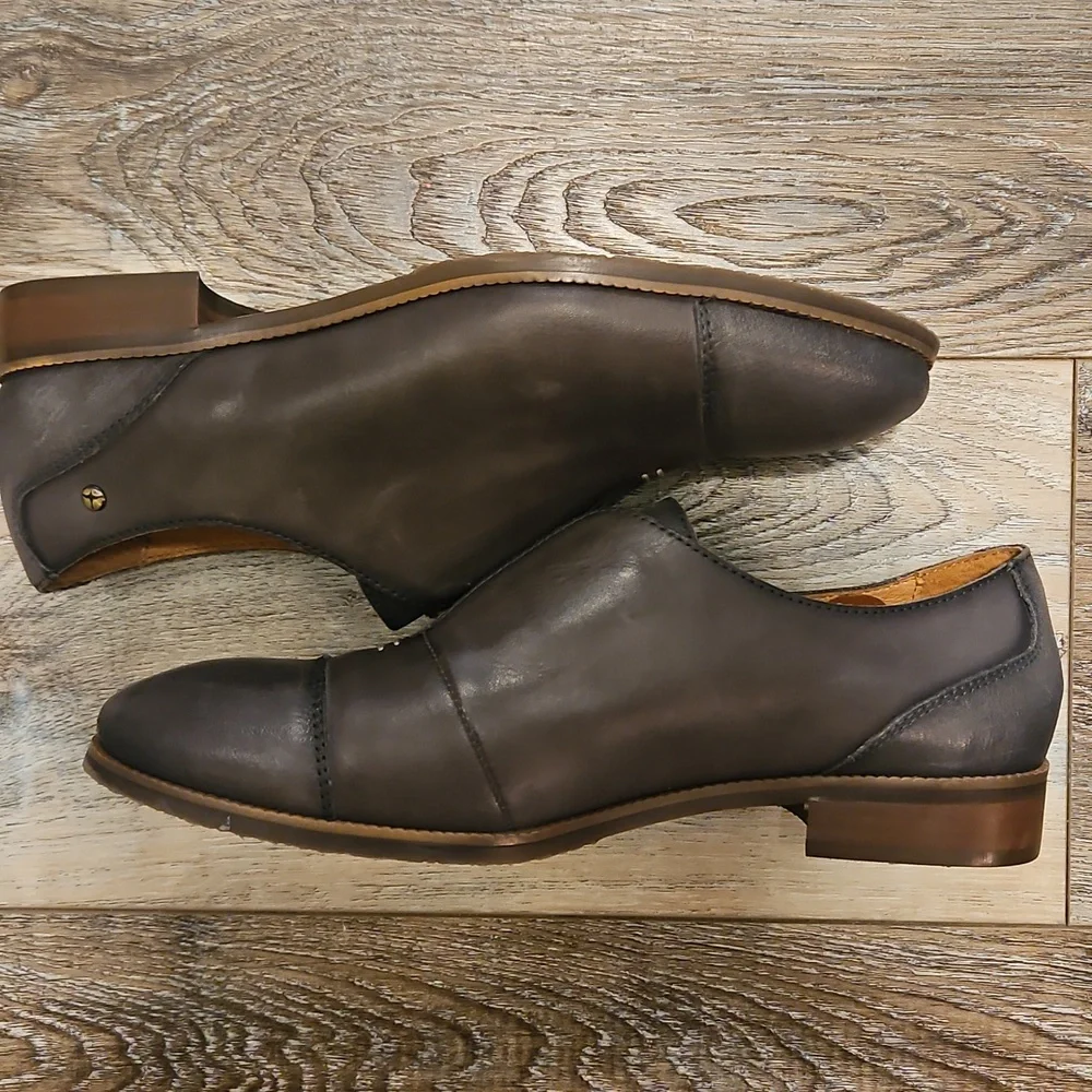 Pikolinos Royal Slip On Loafer - Picture 10 of 10